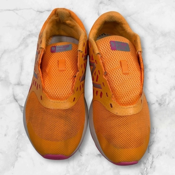 Kids New Balance FuelCore Urge size 2 - Picture 2 of 8